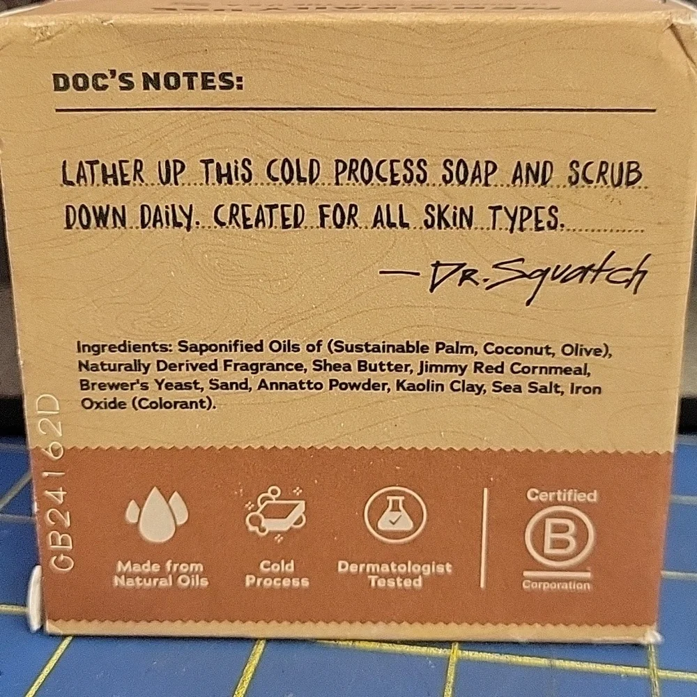 Dr Squatch 6oz Bar New Wood Barrwl Bourbon Medium Grit New